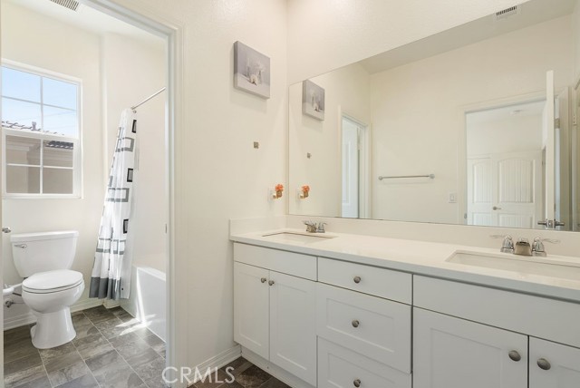 Detail Gallery Image 23 of 27 For 8692 Autumn Path St, Chino,  CA 91708 - 3 Beds | 2/1 Baths