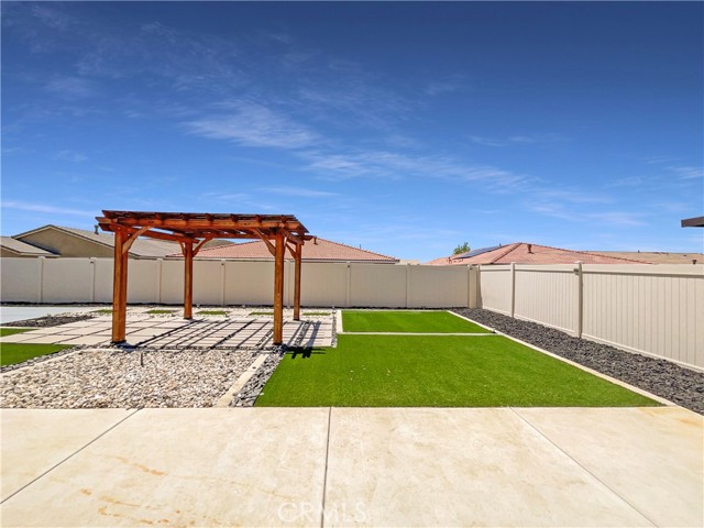 27117 Great Plains Court, Menifee CA: https://media.crmls.org/medias/b983a5f7-c6cd-4e2f-95c4-6c49ccf870d0.jpg
