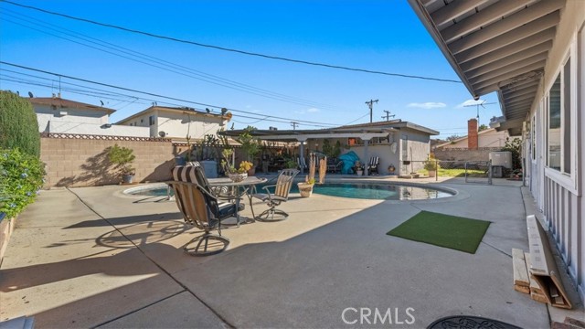 Detail Gallery Image 23 of 27 For 2918 Gladstone, Pomona,  CA 91767 - 3 Beds | 2 Baths