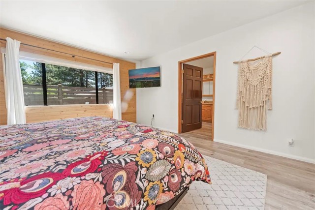 Detail Gallery Image 8 of 18 For 43151 Sheephorn Rd, Big Bear Lake,  CA 92315 - 3 Beds | 2 Baths