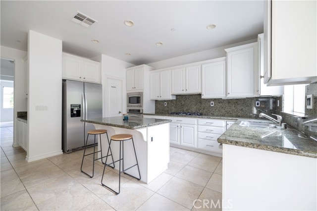 Detail Gallery Image 9 of 23 For 22 Calle Akelia, San Clemente,  CA 92673 - 4 Beds | 2/1 Baths