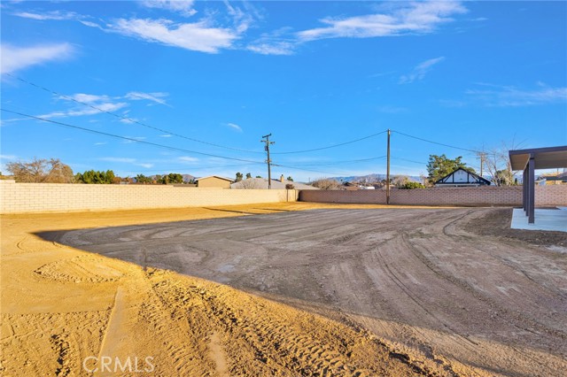 Detail Gallery Image 37 of 44 For 14305 Bochee, Apple Valley,  CA 92307 - 4 Beds | 3 Baths