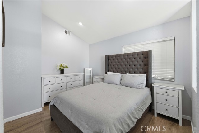 2709 Sandstone Court, Palmdale CA: https://media.crmls.org/medias/b985af0a-7f7f-4aa0-ac50-d45c037828b2.jpg