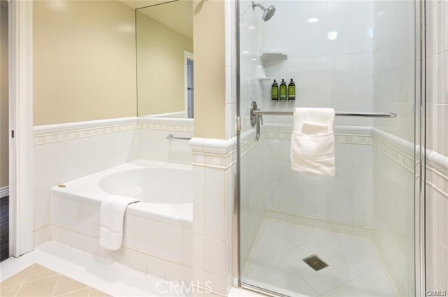 1300 The Strand, Hermosa Beach CA: https://media.crmls.org/medias/b985cedf-4380-477f-9978-a8f1aaff72f8.jpg