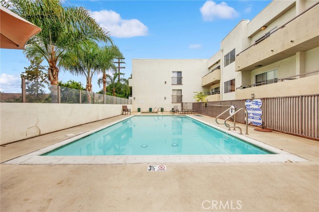 Detail Gallery Image 13 of 27 For 4702 Fulton #101,  Sherman Oaks,  CA 91423 - 2 Beds | 2 Baths