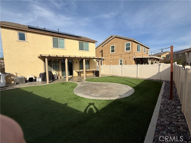 Detail Gallery Image 2 of 2 For 1381 Pyrite Way, Beaumont,  CA 92223 - 3 Beds | 2/1 Baths