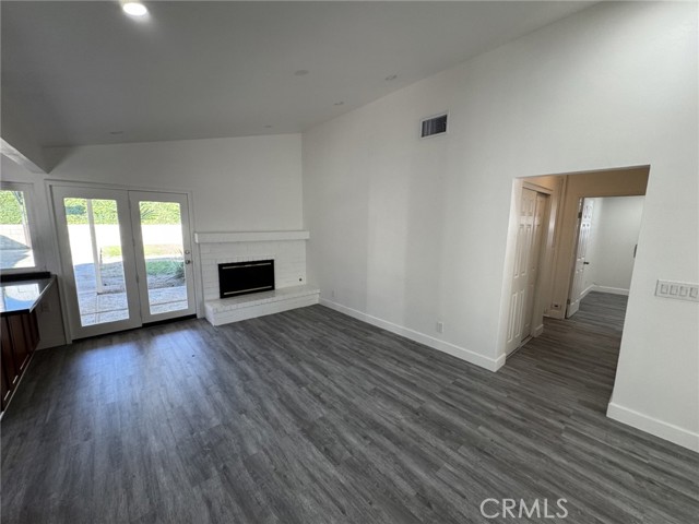 Detail Gallery Image 13 of 29 For 19701 Parkview, Yorba Linda,  CA 92886 - 3 Beds | 2 Baths