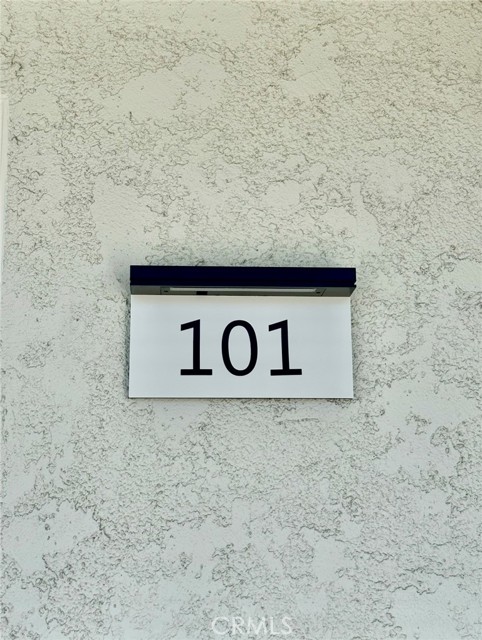 Detail Gallery Image 3 of 27 For 116 Avenida Calafia #101,  San Clemente,  CA 92672 - 2 Beds | 2 Baths