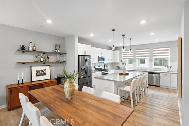 845 S Grable Circle, Orange CA: https://media.crmls.org/medias/b9892478-9b63-4c4c-9849-96a13e1bd667.jpg