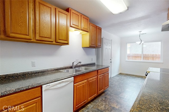 Detail Gallery Image 13 of 55 For 15 Highlands Bld, Oroville,  CA 95966 - 3 Beds | 2 Baths