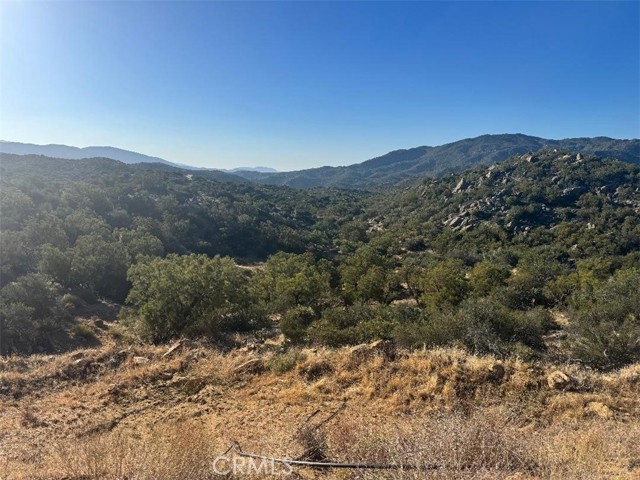 44456 Broken Wheel, Anza CA: https://media.crmls.org/medias/b98a2f9f-4484-4ef1-8f32-cf01a719ec35.jpg