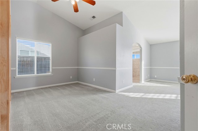 Detail Gallery Image 40 of 57 For 1095 W Saffron, Hanford,  CA 93230 - 4 Beds | 2 Baths