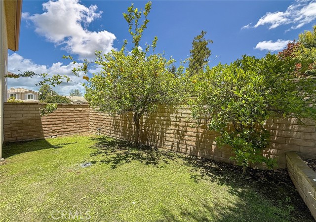 462 Cremona Way, Oak Park CA: https://media.crmls.org/medias/b98aeecf-3fad-4f62-a8ac-b799a9182347.jpg