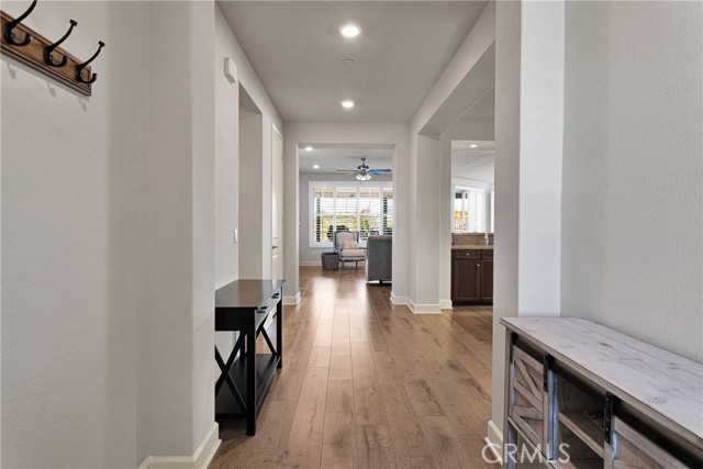 11300 River Run Street, Apple Valley CA: https://media.crmls.org/medias/b98b1a5e-49e5-4a34-85e9-721edd2ca02f.jpg