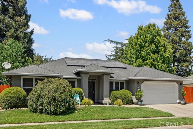 Detail Gallery Image 3 of 53 For 204 Crater Lake Dr, Chico,  CA 95973 - 4 Beds | 3 Baths