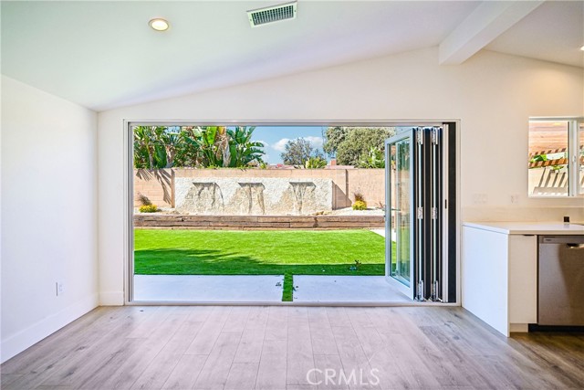 7831 Capistrano photo 16