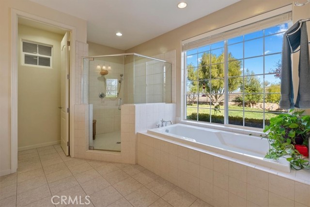 Detail Gallery Image 25 of 46 For 955 Vista Cerro Dr, Paso Robles,  CA 93446 - 4 Beds | 3 Baths