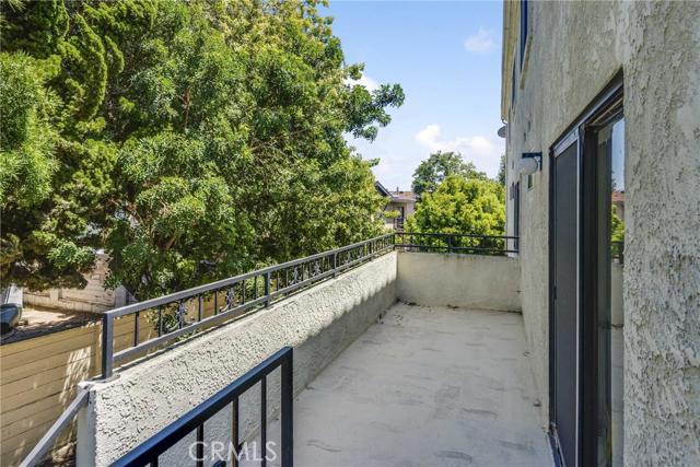 220 Helberta Avenue, Redondo Beach, California 90277, 4 Bedrooms Bedrooms, ,3 BathroomsBathrooms,Residential,Sold,Helberta,PV16158367