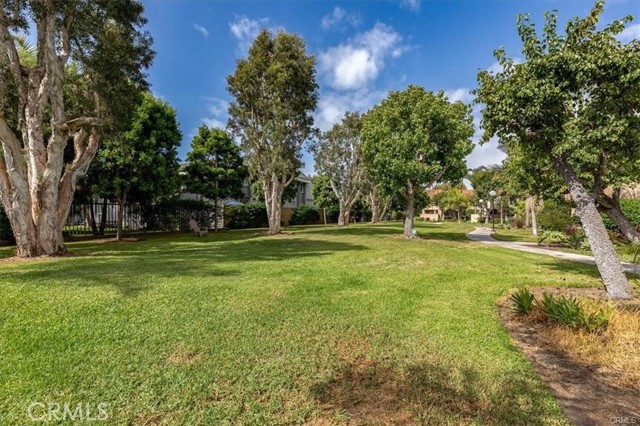 Detail Gallery Image 34 of 38 For 16933 Bluewater #51,  Huntington Beach,  CA 92649 - 2 Beds | 1 Baths