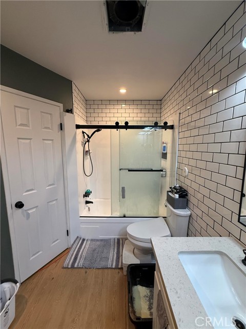 Detail Gallery Image 4 of 8 For 1800 E Heim #48,  Orange,  CA 92865 - 2 Beds | 1 Baths