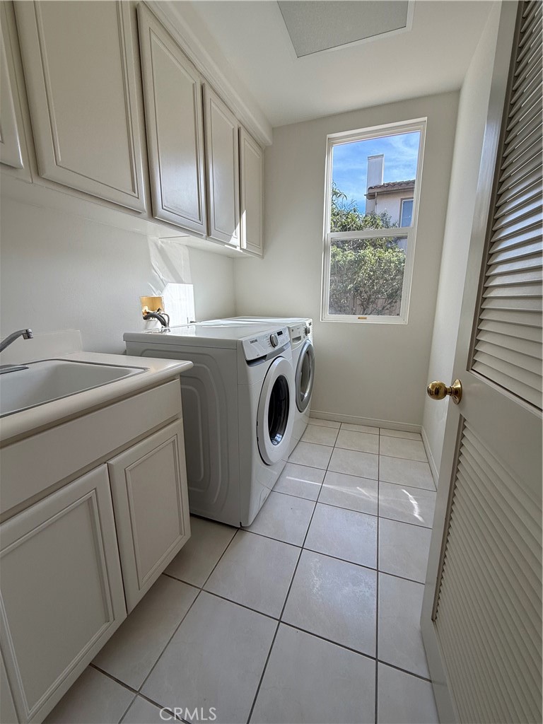 MLS #OC25275384 image #12