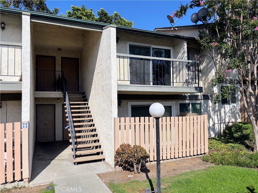 2300 S Hacienda Boulevard #B2
