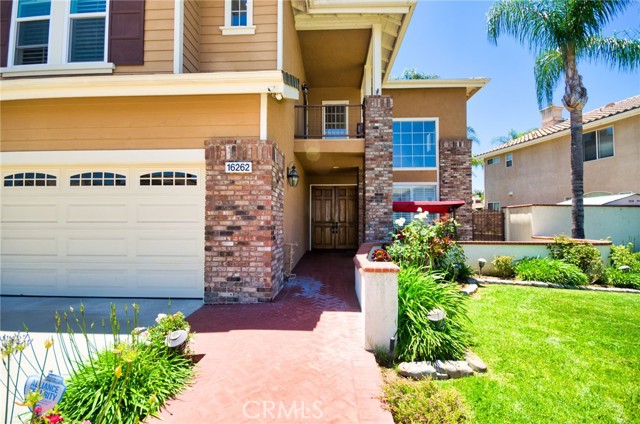 Detail Gallery Image 2 of 25 For 16262 Vermeer Dr, Chino Hills,  CA 91709 - 5 Beds | 4/1 Baths