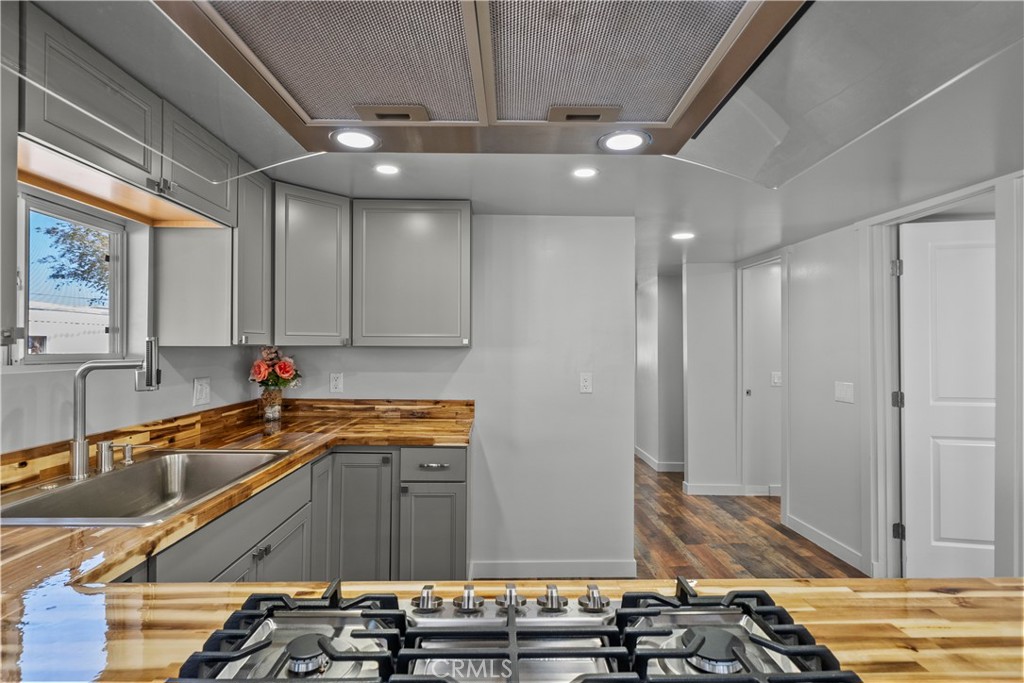 MLS #SR25232750 image #12