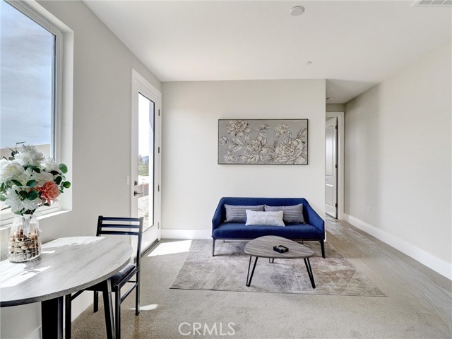 Detail Gallery Image 7 of 24 For 35878 Wildwood Crest Dr, Yucaipa,  CA 92399 - 4 Beds | 3/1 Baths