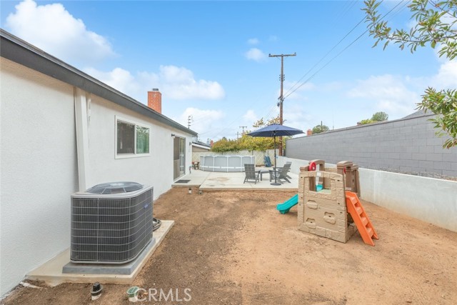 Detail Gallery Image 24 of 30 For 50 Falcon Ln, Redlands,  CA 92374 - 3 Beds | 2 Baths