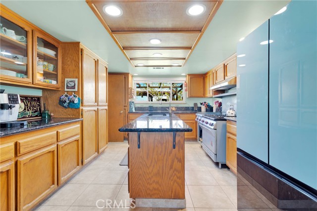 Detail Gallery Image 9 of 75 For 30881 Pawnee St, Lucerne Valley,  CA 92356 - 6 Beds | 4/1 Baths