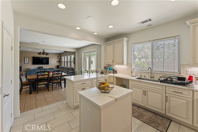 Detail Gallery Image 14 of 40 For 1438 Northstar St, San Bernardino,  CA 92407 - 4 Beds | 3 Baths