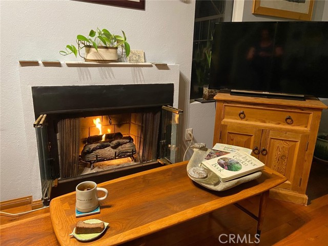 Detail Gallery Image 12 of 44 For 612 Alta Vista, Glendale,  CA 91205 - 3 Beds | 2/1 Baths