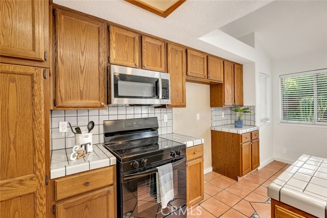 Detail Gallery Image 21 of 71 For 934 Neal St, Los Banos,  CA 93635 - 4 Beds | 2 Baths