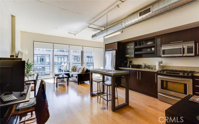 Detail Gallery Image 14 of 26 For 1100 S Hope St #1213,  Los Angeles,  CA 90015 - 1 Beds | 1 Baths