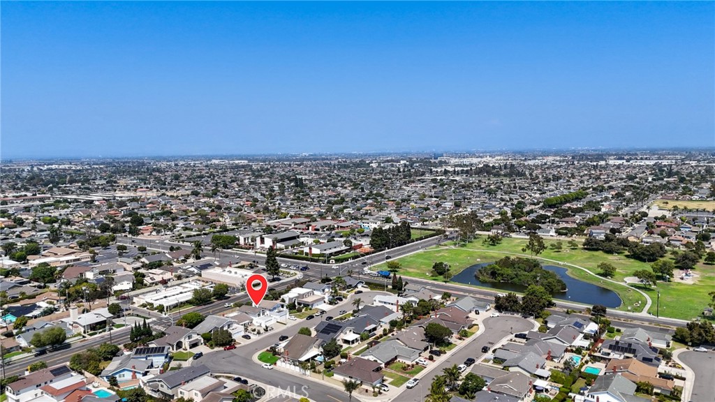 MLS #OC25173182 img 28