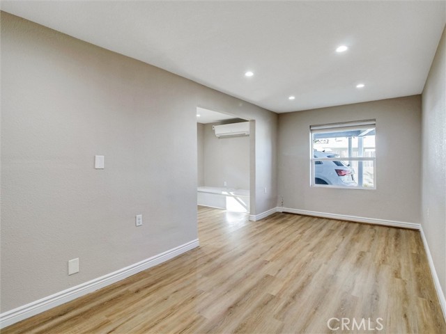 Detail Gallery Image 10 of 36 For 985 1/2 Dexter St, Los Angeles,  CA 90042 - 0 Beds | 1 Baths