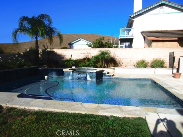 3475 High Point Place, Simi Valley CA: https://media.crmls.org/medias/b9970456-e91c-4a4a-b4dd-659489342199.jpg