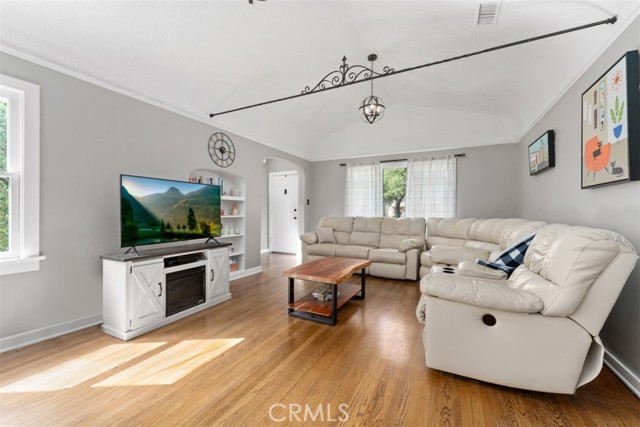 2009 Greenleaf Street, Santa Ana, CA, 92706 2009 Greenleaf Street, Santa Ana, CA, 92706
