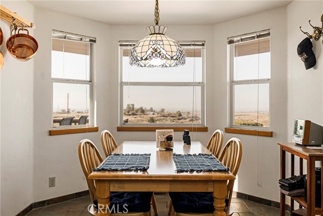 3070 Royal Meadow Lane, Paradise CA: https://media.crmls.org/medias/b99813ac-d695-4b5c-90fc-2b56c7b3217c.jpg