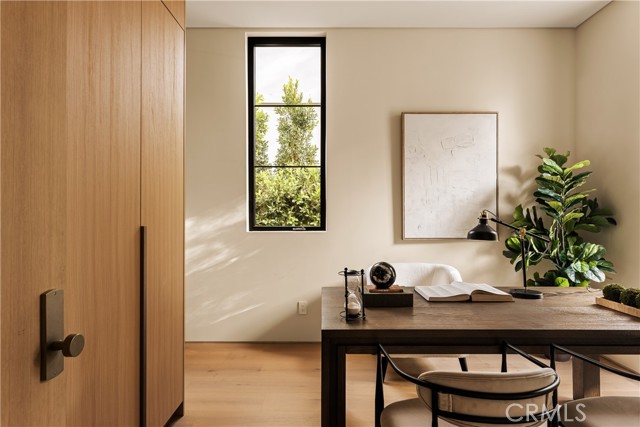 4724 Lemona Avenue, Sherman Oaks CA: https://media.crmls.org/medias/b9981fb4-f1f7-41e7-b480-d79d549c3ff2.jpg
