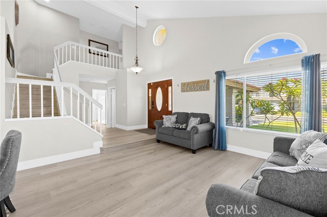 Detail Gallery Image 10 of 75 For 2488 W Summerset Dr, Rialto,  CA 92377 - 4 Beds | 3 Baths