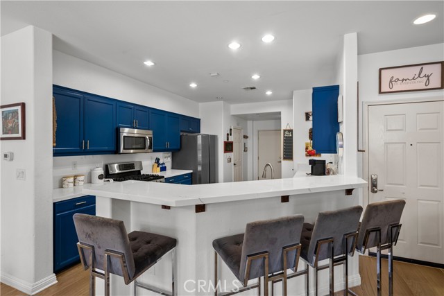 13848 Balboa Boulevard, 154 photo 8