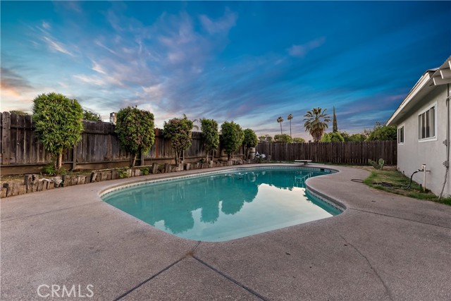 Image 15 of 17 For 2131 Pico Avenue