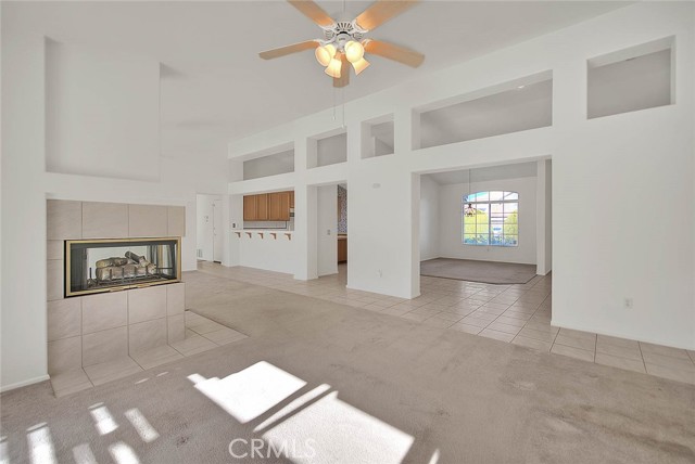Detail Gallery Image 12 of 60 For 19149 Catalina, Apple Valley,  CA 92308 - 4 Beds | 3/1 Baths