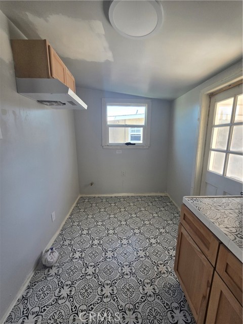 Detail Gallery Image 22 of 23 For 3868 E 1st, Los Angeles,  CA 90063 - 2 Beds | 1 Baths