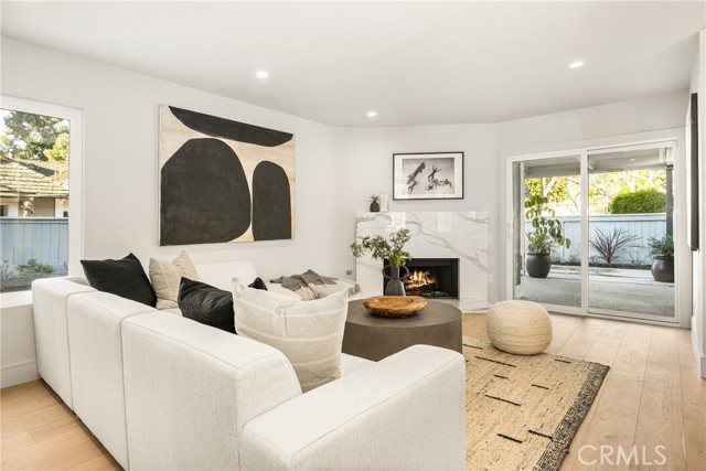 Detail Gallery Image 16 of 60 For 11 Thunder Trl #6,  Irvine,  CA 92614 - 4 Beds | 2/1 Baths