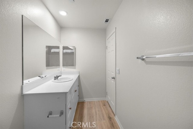 5585 Bella Way, Fontana CA: https://media.crmls.org/medias/b99ebade-8077-4626-986a-7cf9a8db3c1c.jpg