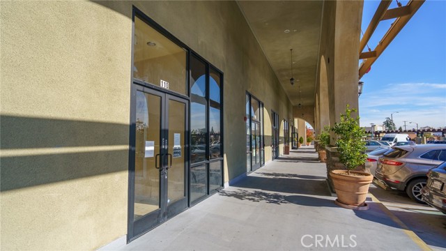 9055 E Las Tunas Drive, Temple City, California 91780, ,Commercial Lease,For Rent,9055 E Las Tunas Drive,CRAR22247039