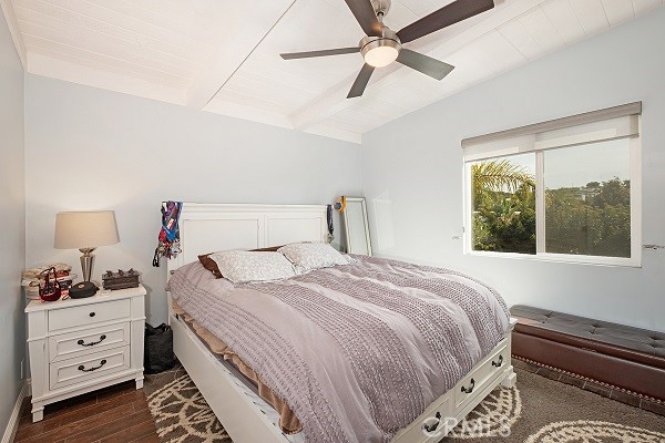 Detail Gallery Image 21 of 38 For 1070 Noria St, Laguna Beach,  CA 92651 - 3 Beds | 2 Baths